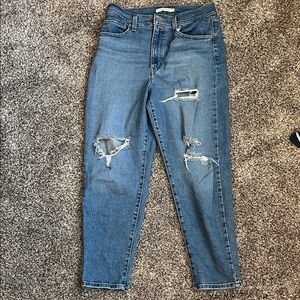 Levi's High Waisted Mom Jeans